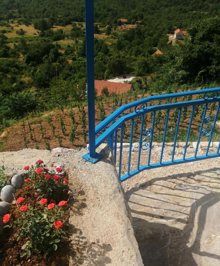 Etno House Happy Village Cetinje Exterior photo